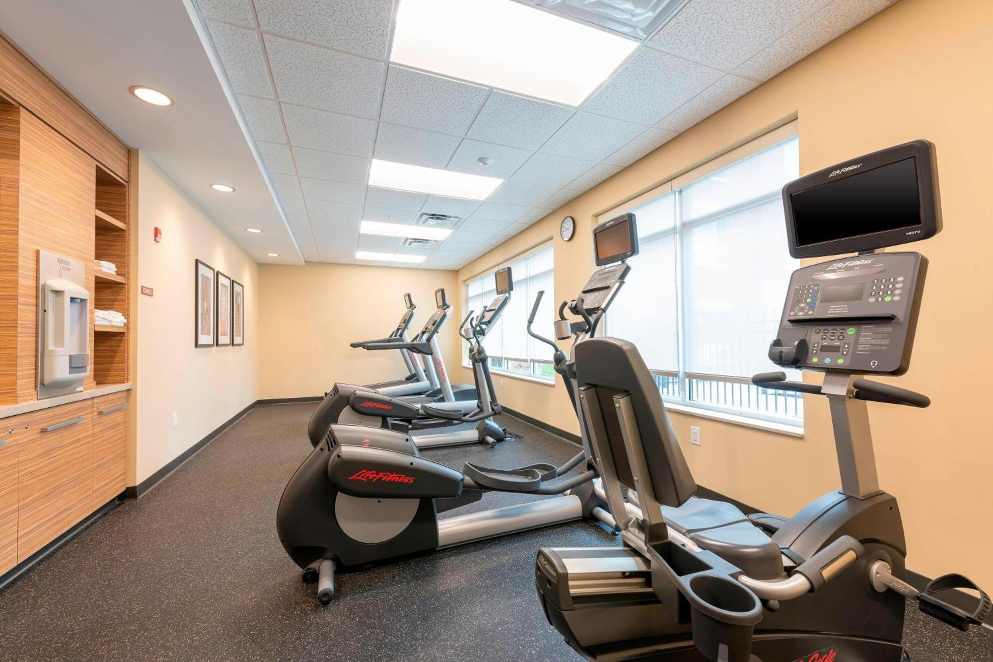 Towneplace Suites By Marriott Louisville North Jeffersonville Buitenkant foto