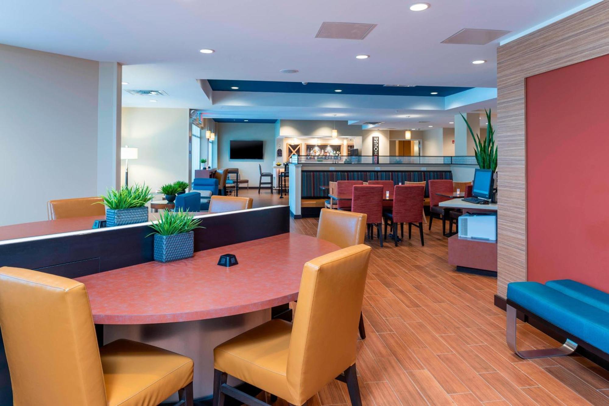 Towneplace Suites By Marriott Louisville North Jeffersonville Buitenkant foto